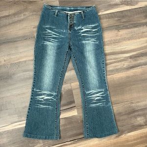 ✨5/$20✨ Y2K Cartertino Low Rise Factory Faded Small Flare Button Front Jeans 4/6